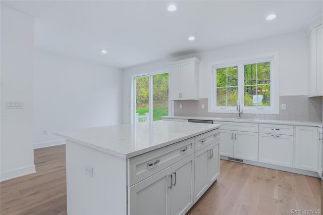 4010 Chestnut Ridge Road, Fishkill, NY 12524