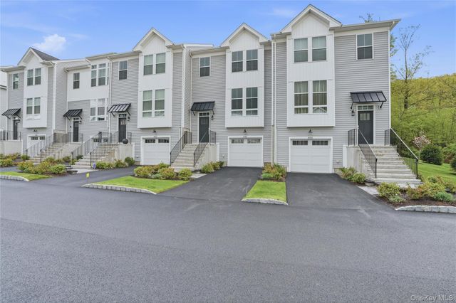 4010 Chestnut Ridge Road, Fishkill, NY 12524
