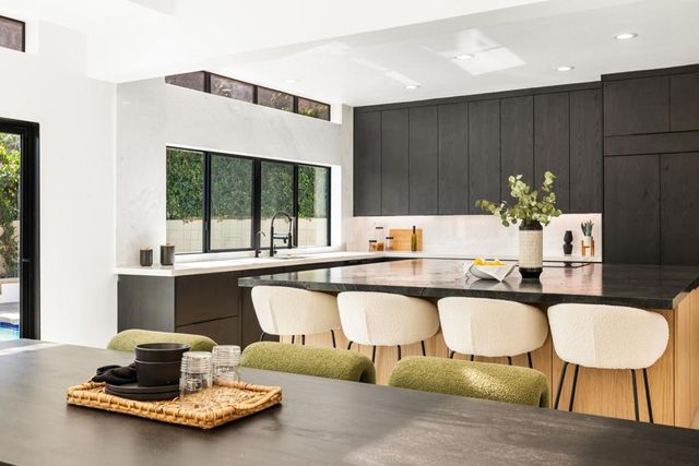 46220 Manitou Drive, Indian Wells, CA 92210