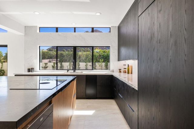 46220 Manitou Drive, Indian Wells, CA 92210