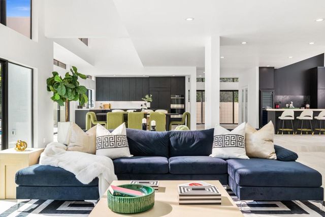 46220 Manitou Drive, Indian Wells, CA 92210