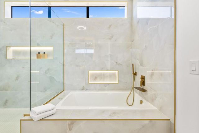 46220 Manitou Drive, Indian Wells, CA 92210