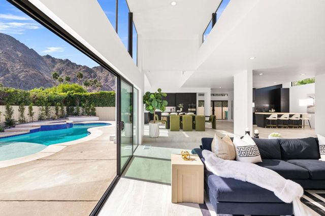 46220 Manitou Drive, Indian Wells, CA 92210