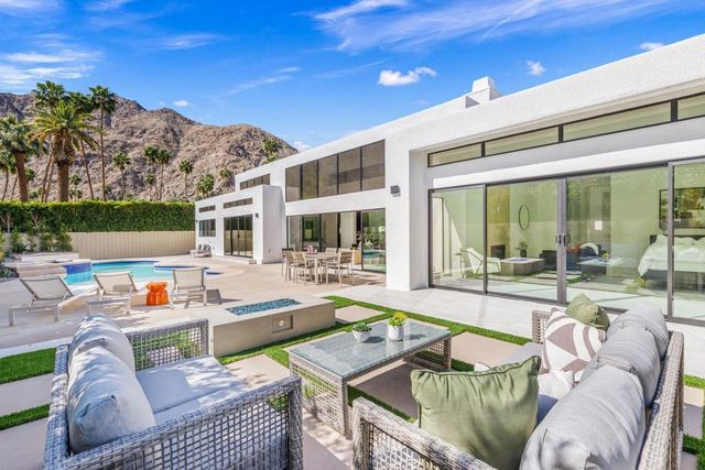 46220 Manitou Drive, Indian Wells, CA 92210