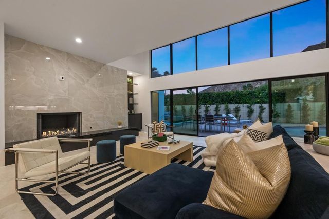 46220 Manitou Drive, Indian Wells, CA 92210