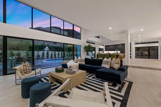 46220 Manitou Drive, Indian Wells, CA 92210