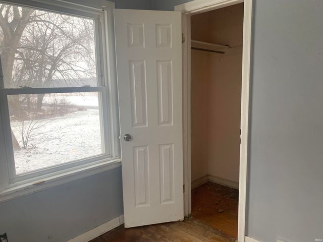 60293 Crumstown Highway, North Liberty, IN 46554