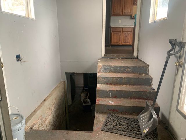 60293 Crumstown Highway, North Liberty, IN 46554