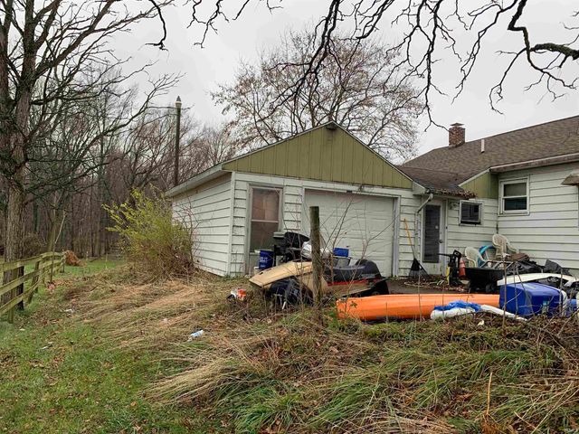 60293 Crumstown Highway, North Liberty, IN 46554