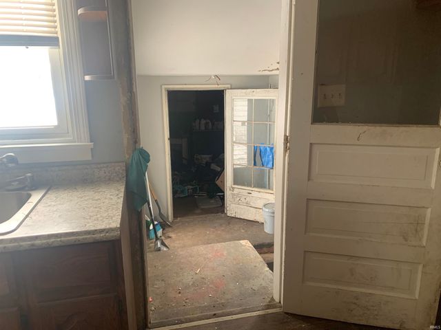 60293 Crumstown Highway, North Liberty, IN 46554