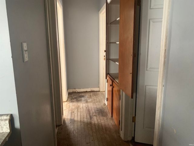 60293 Crumstown Highway, North Liberty, IN 46554