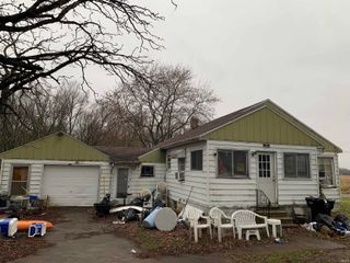 60293 Crumstown Highway, North Liberty, IN 46554