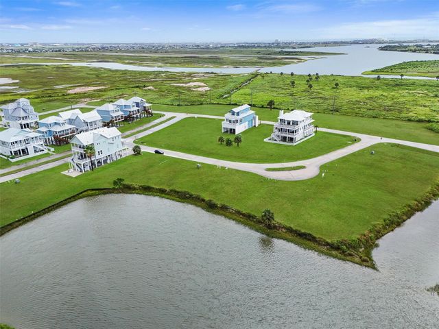 10810 Egrets Nest, Galveston, TX 77554