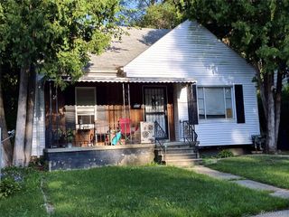 955 Salisbury Avenue, Flint, MI 48532