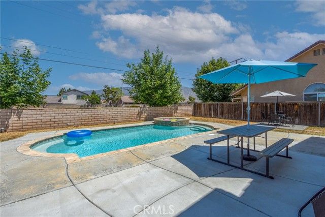 1065 Sycamore Lane, San Jacinto, CA 92582