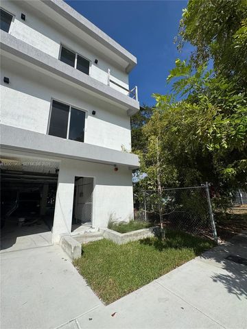 147 NW 59th St 304, Miami, FL 33127