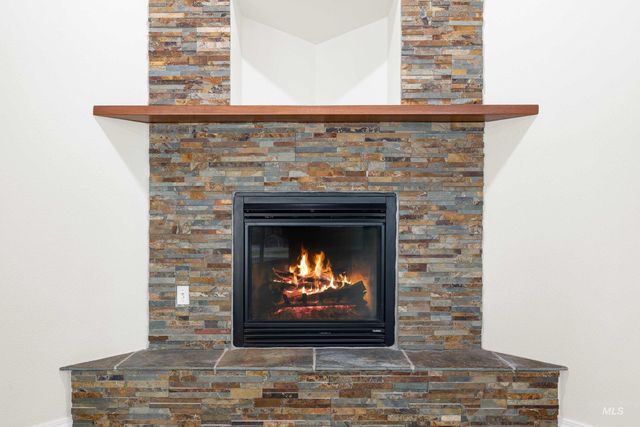 13972 W Chatsworth, Boise, ID 83713