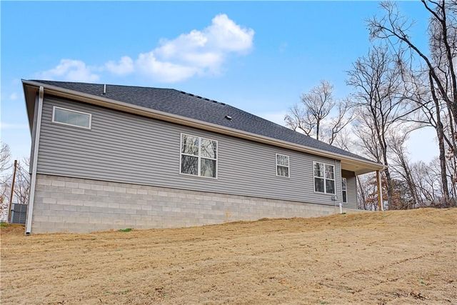 29 Selkirk Drive, Bella Vista, AR 72714