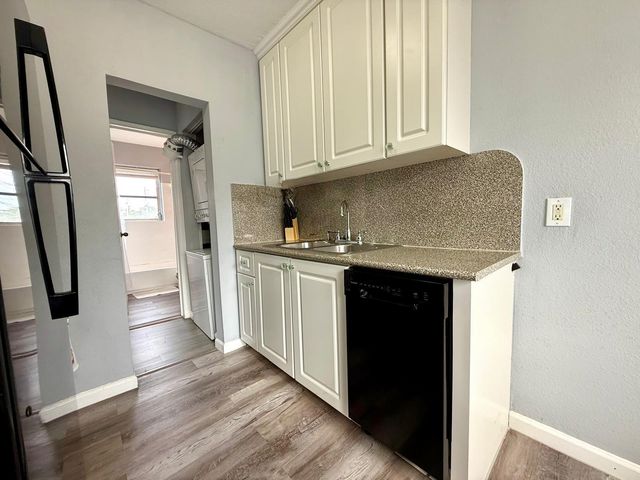 3801 S Olive Avenue Unit 2, West Palm Beach, FL 33405