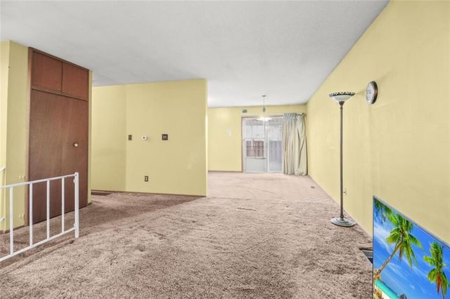 18924 E 6th Street N, Independence, MO 64056