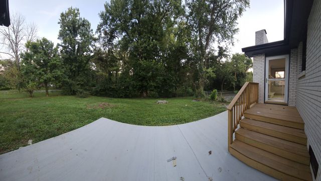 3227 Cloverwood Dr, Nashville, TN 37214