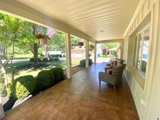 245 Herzog Lane, Paducah, KY 42003