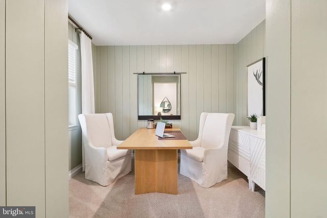 137 WOODFORD DR, Stephens City, VA 22655