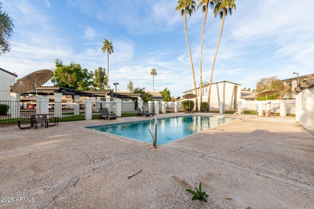 1051 S DOBSON Road 74, Mesa, AZ 85202