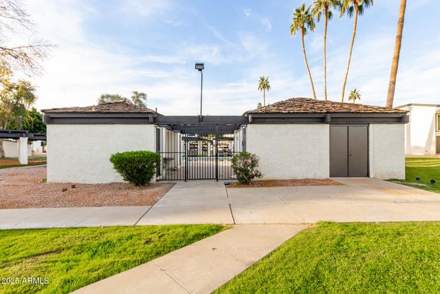 1051 S DOBSON Road 74, Mesa, AZ 85202