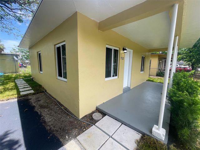 712 NW 17th Avenue, Fort Lauderdale, FL 33311