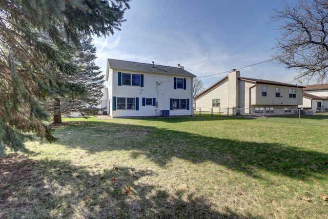 1902 19th Avenue, Sterling, IL 61081