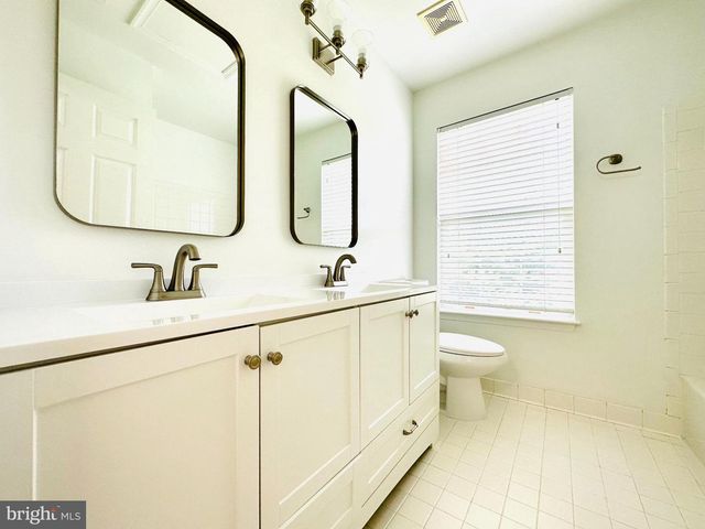 4609 BUCKHORN RDG, Fairfax, VA 22030