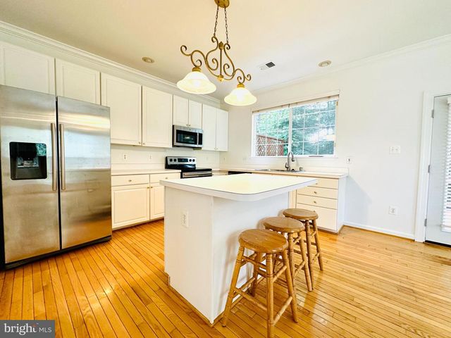 4609 BUCKHORN RDG, Fairfax, VA 22030