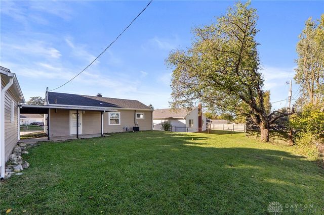 44 Brockway Court, Fairborn, OH 45324