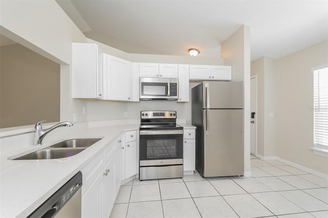 807 SAVONA PLACE, Kissimmee, FL 34758