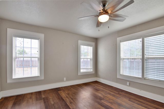 2408 24th Street, Lubbock, TX 79411
