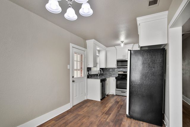 2408 24th Street, Lubbock, TX 79411