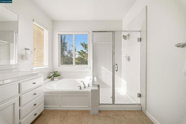 1190 Bellingham Sq, San Ramon, CA 94582