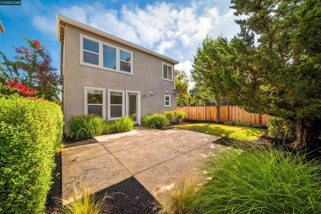 1190 Bellingham Sq, San Ramon, CA 94582