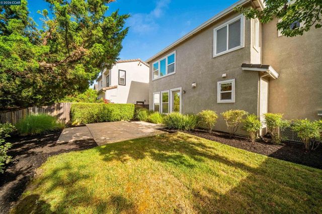 1190 Bellingham Sq, San Ramon, CA 94582