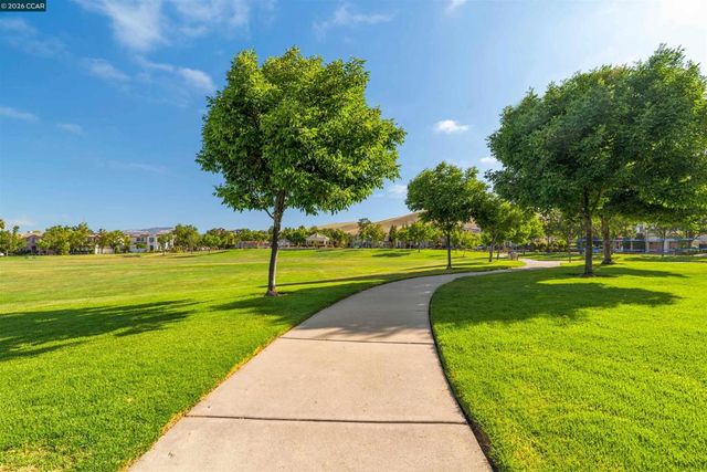 1190 Bellingham Sq, San Ramon, CA 94582
