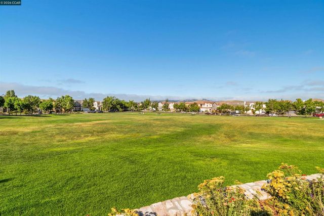 1190 Bellingham Sq, San Ramon, CA 94582
