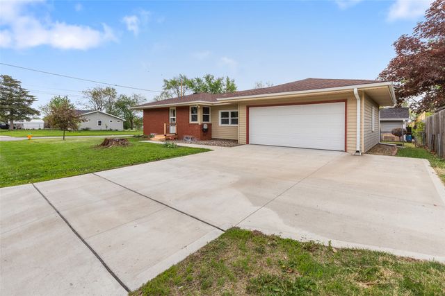 3300 SE 8th Street, Des Moines, IA 50315