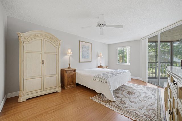 7643 Granville Drive 210, Tamarac, FL 33321