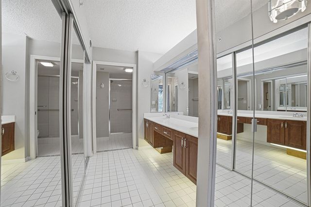 7643 Granville Drive 210, Tamarac, FL 33321