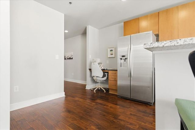44 Peachtree Place NE 1527, Atlanta, GA 30309
