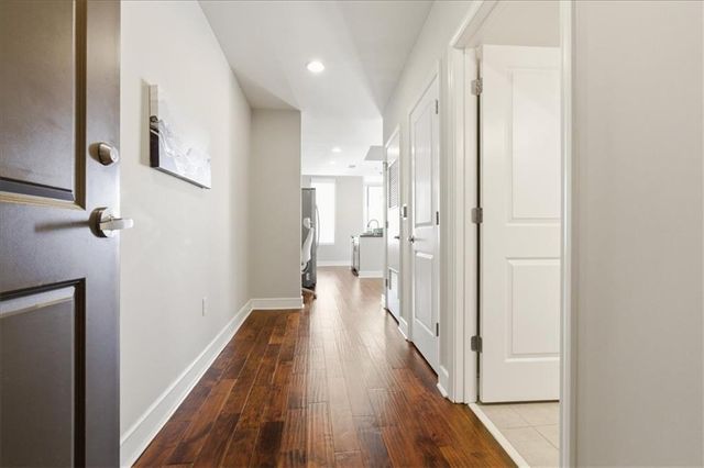 44 Peachtree Place NE 1527, Atlanta, GA 30309