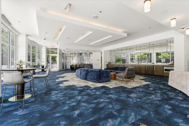 44 Peachtree Place NE 1527, Atlanta, GA 30309