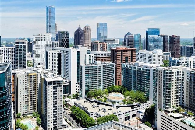 44 Peachtree Place NE 1527, Atlanta, GA 30309