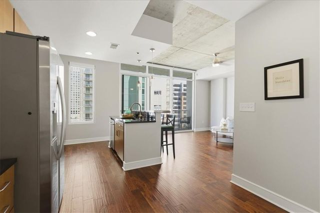 44 Peachtree Place NE 1527, Atlanta, GA 30309